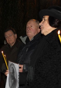 4.На панахиді в Києві._8773