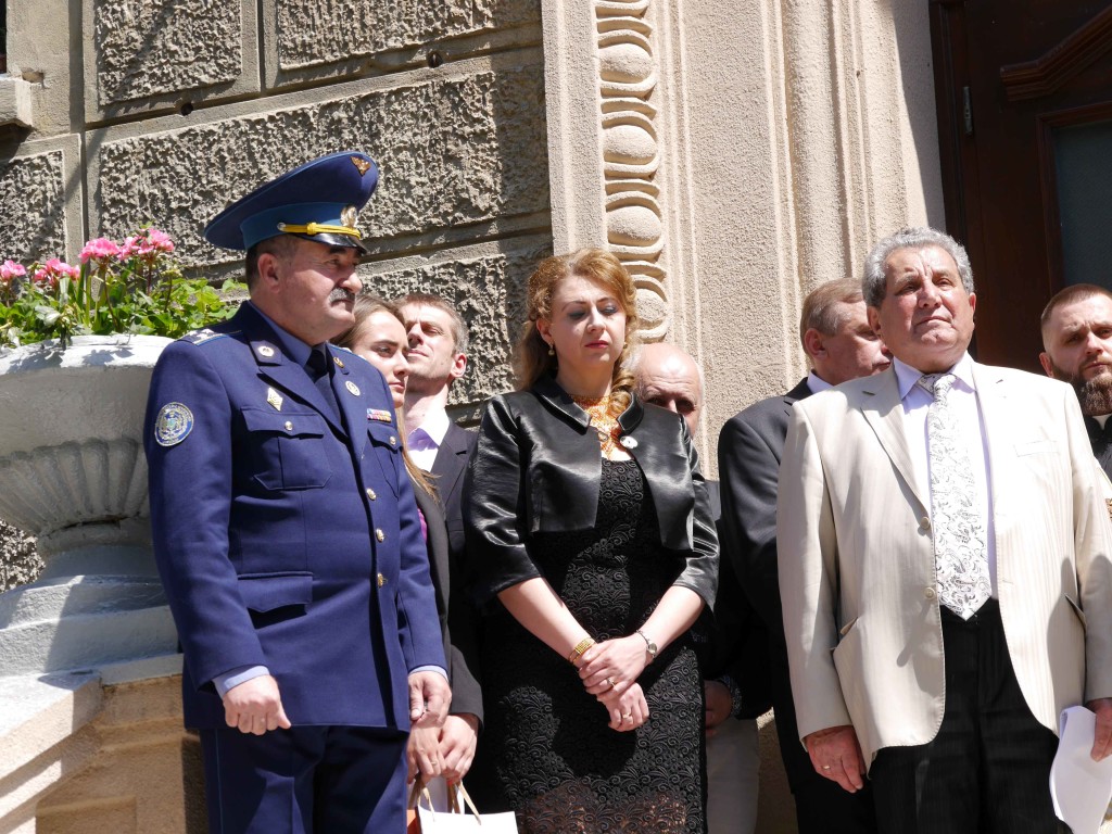 ВIДКРИТТЯ ПАМ_ЯТНОЇ ДОШКИ У ТЕА 096