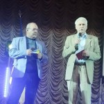 Представники керівництва СОУ (Голова СОУ полковник Олександр САСЬКО і голова КРК СОУ полковник Ульхан НУРІЄВ) на сцені Журналістської весни 2025