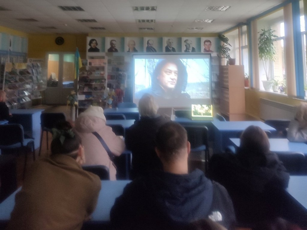 IMG-f9fa150374077402586e86b2f5f21e75-V