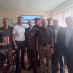 Рогатинські спілчани разом з Володимиром В'ЯТРОВИЧЕМ під час презентації
Фото зі сторінки у Facebook Іван ВЕРЕШКО